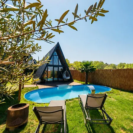 Luxury With Heated Pool & Jacuzzi Sapanca